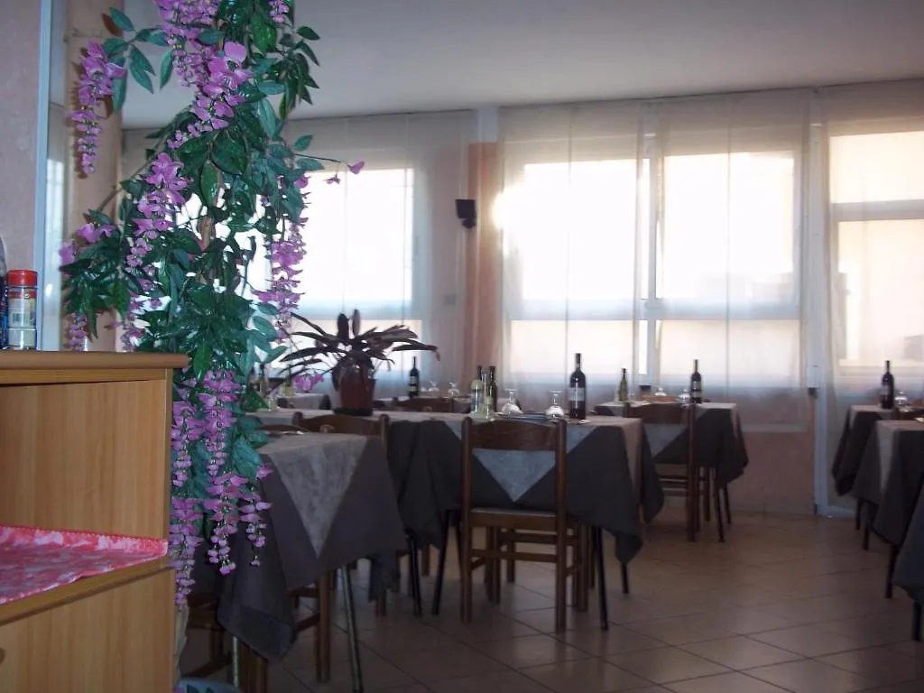 فندق لوانو Albergo Boccaccio