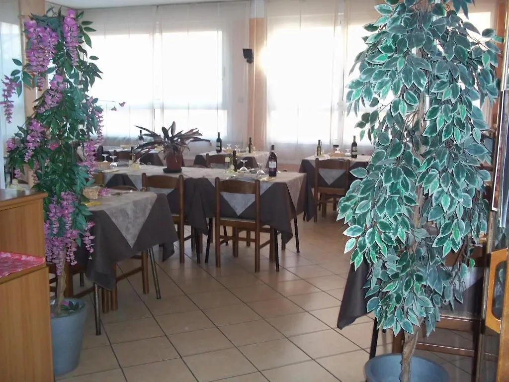 ** 酒店 Albergo Boccaccio 洛阿诺 意大利